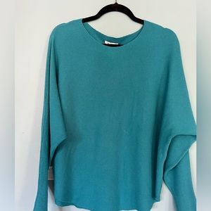 Women’s Knit Dolman Sleeve Scalloped Lightweight Sweater Vila